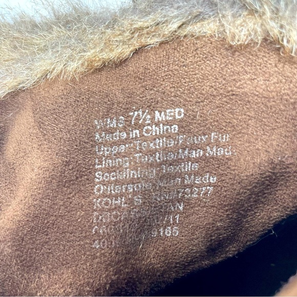 Dana Buchman Brown Faux Leather Ankle Booties Size 7.5 Side Zip Heels - Picture 9 of 10